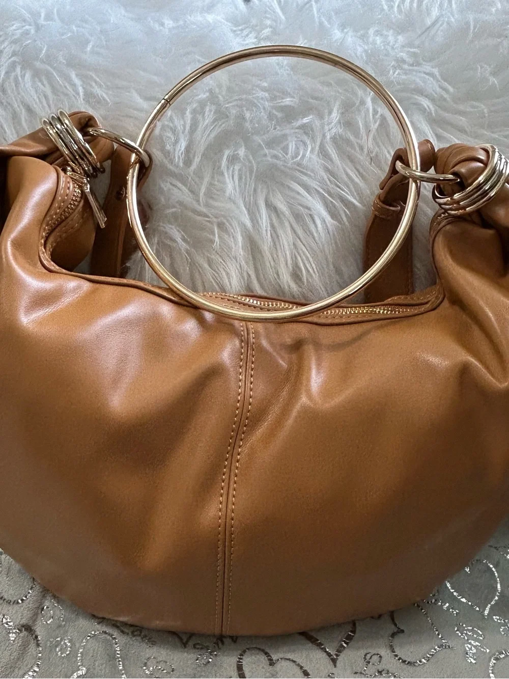 NWT Azura Modo Luxe Tan Leather Hobo  Crossbody Bag with Gold Ring Accent